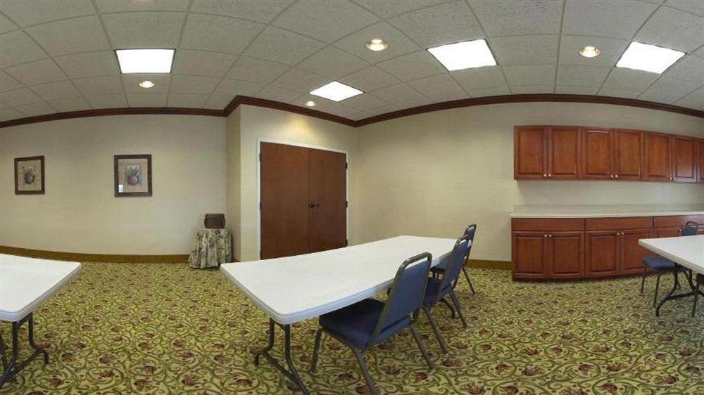 Express By Ihg 2* Campbellsville