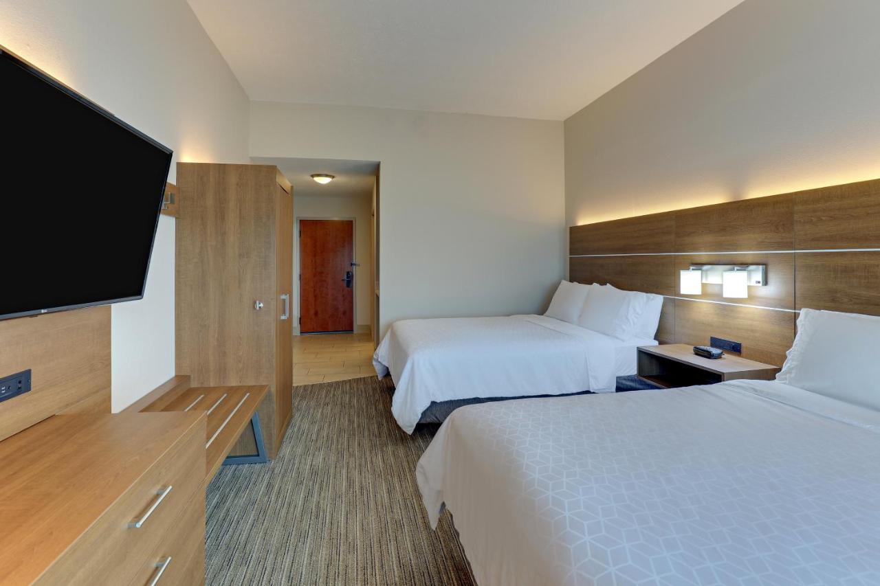 Express By Ihg Hotel 2*