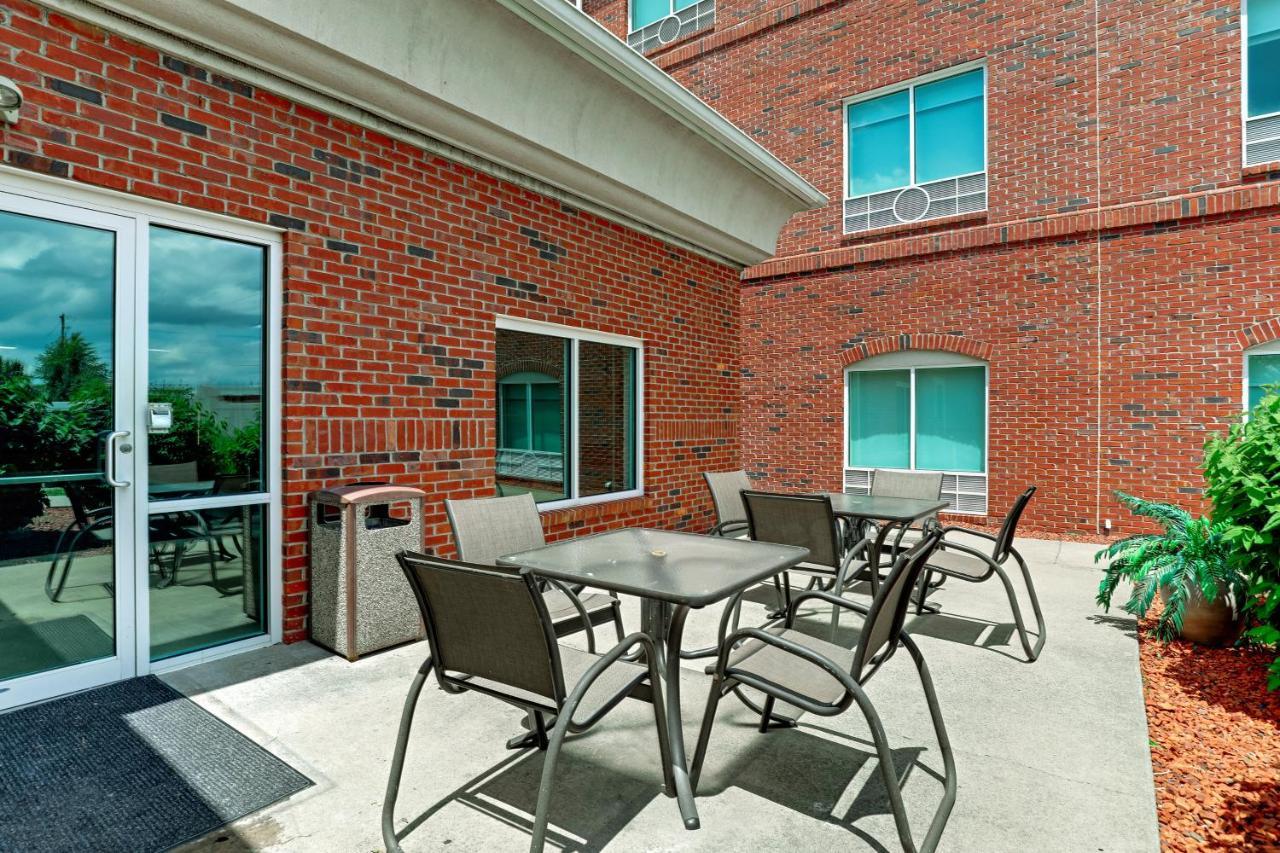 Hotel Express By Ihg Campbellsville