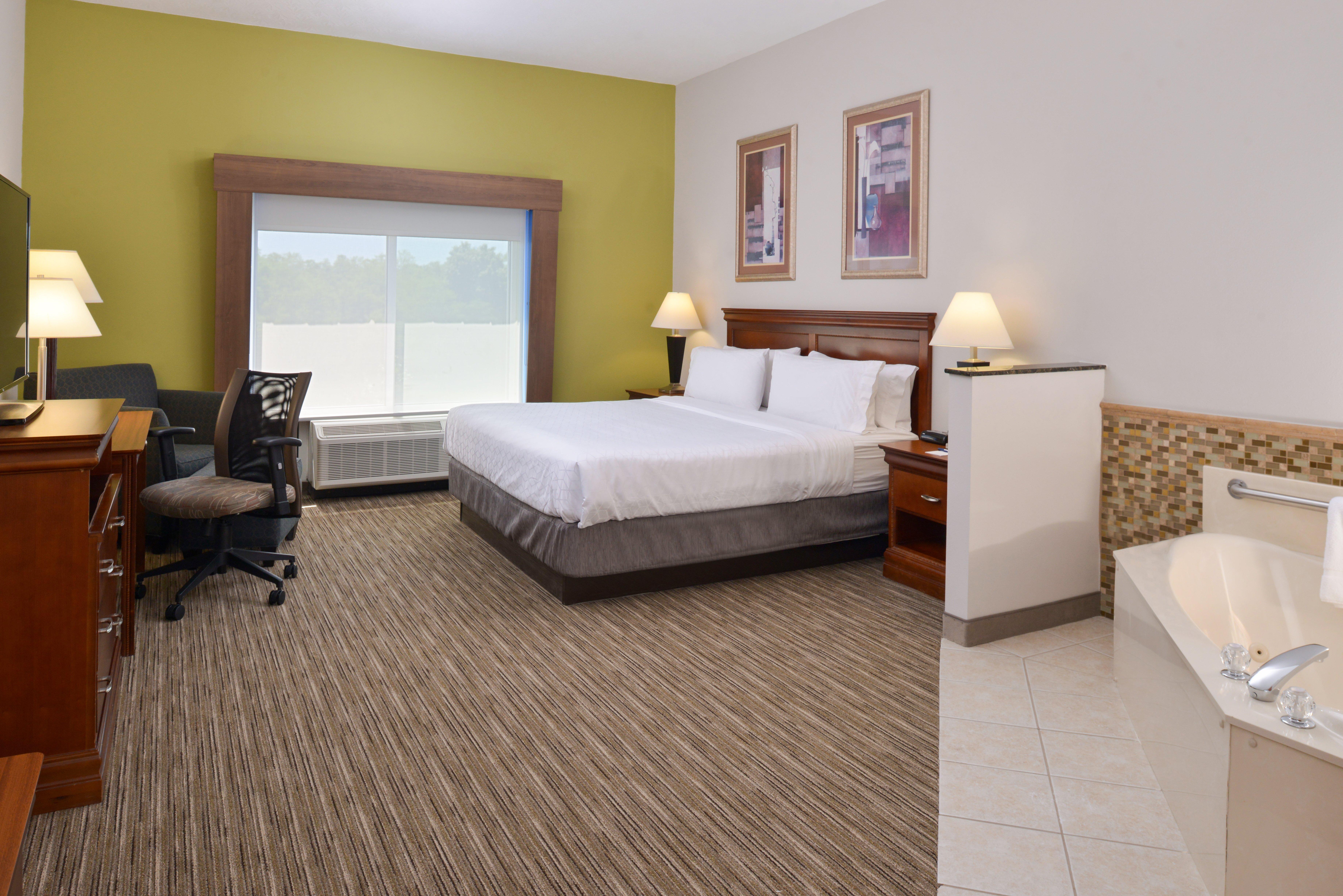 Express By Ihg Hotel