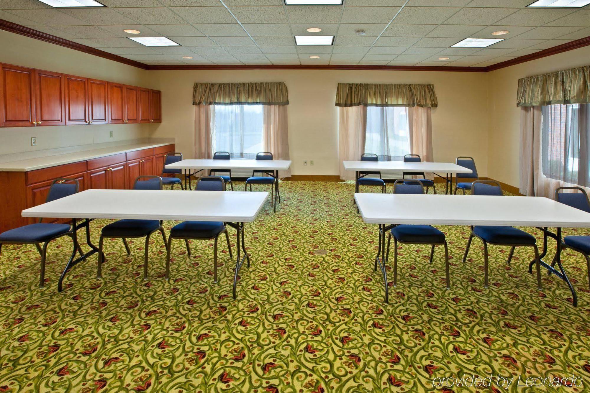 Express By Ihg 2* Campbellsville